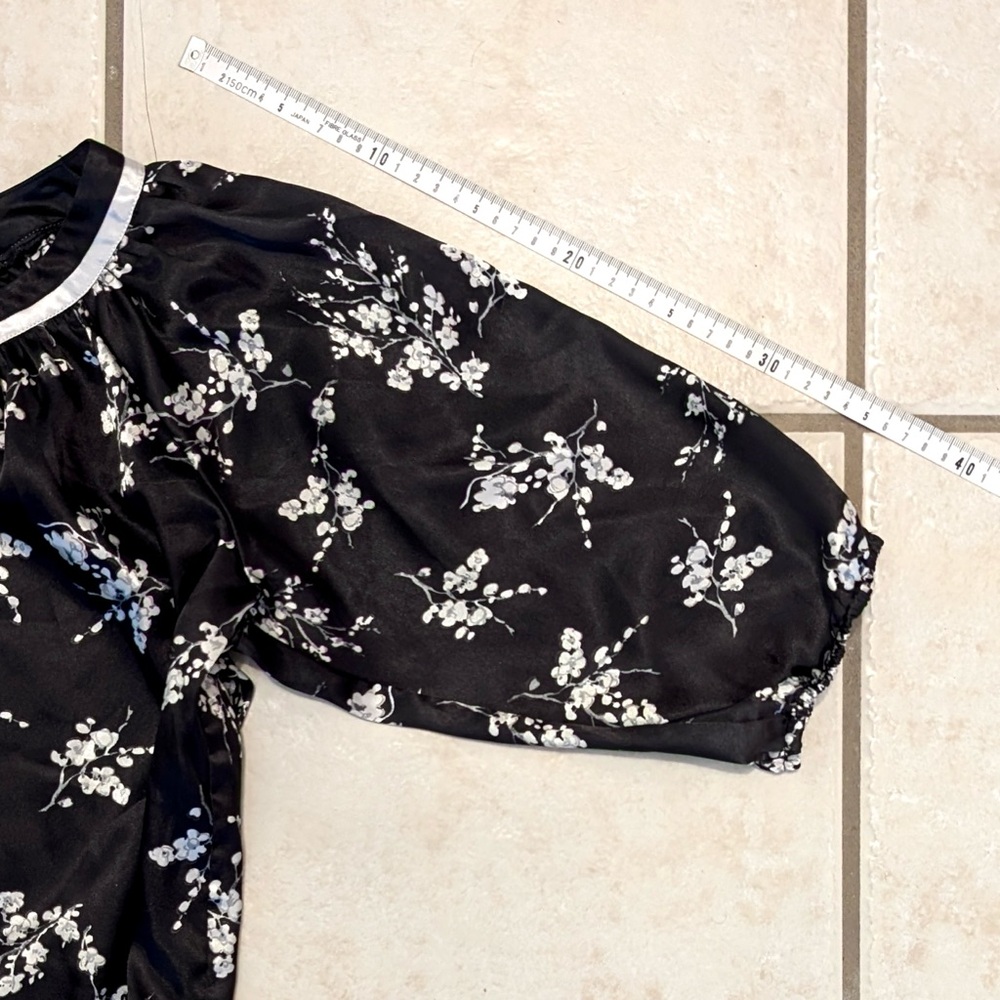 Size XL Y2K Suzy Shier Lace Up Floral Black and White Peasant Blouse Fairycore - Picture 12 of 14